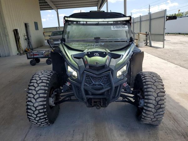 2022 CAN-AM MAVERICK