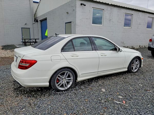 2012 MERCEDES-BENZ C