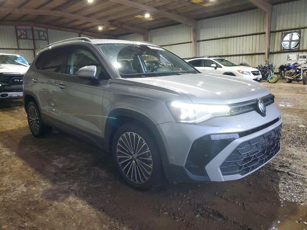 2025 VOLKSWAGEN TAOS SE