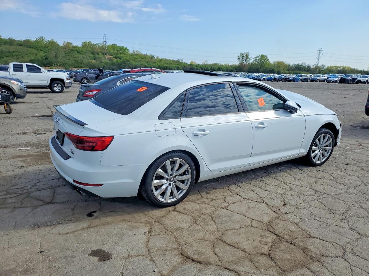 2017 AUDI A4 quattro Premium