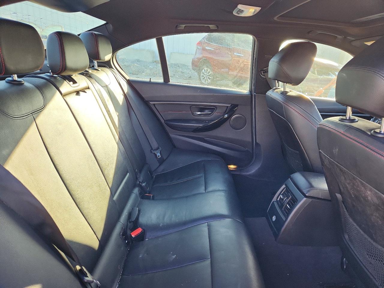 2015 BMW 328 xDrive SA