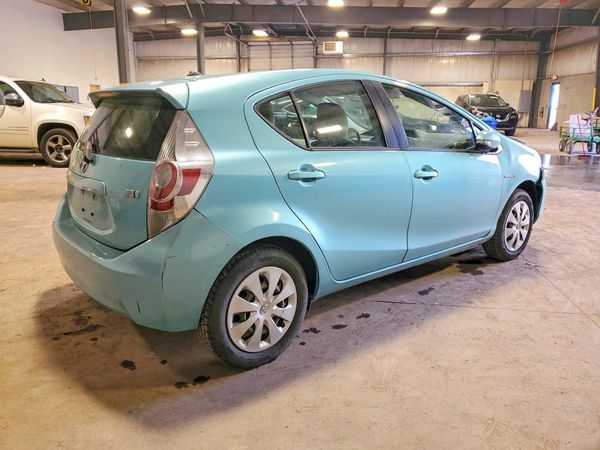 2013 TOYOTA PRIUS — PSRA