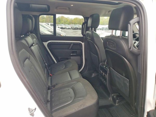 2020 LAND ROVER DEFENDER