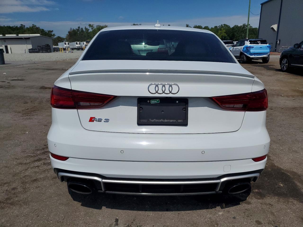 2018 AUDI RS3 quattro