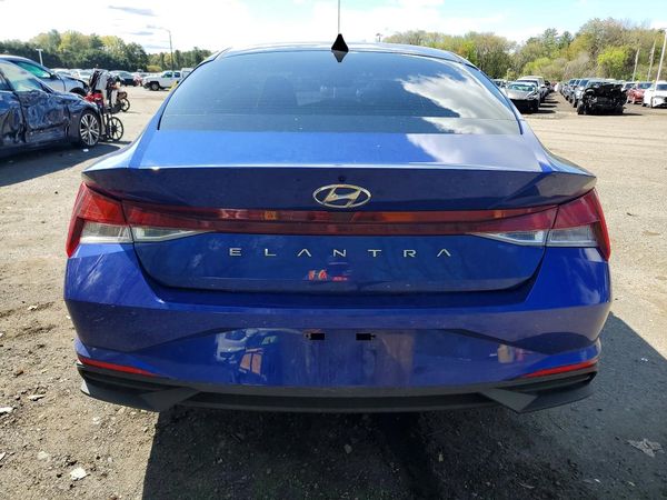 2021 HYUNDAI ELANTRA SE