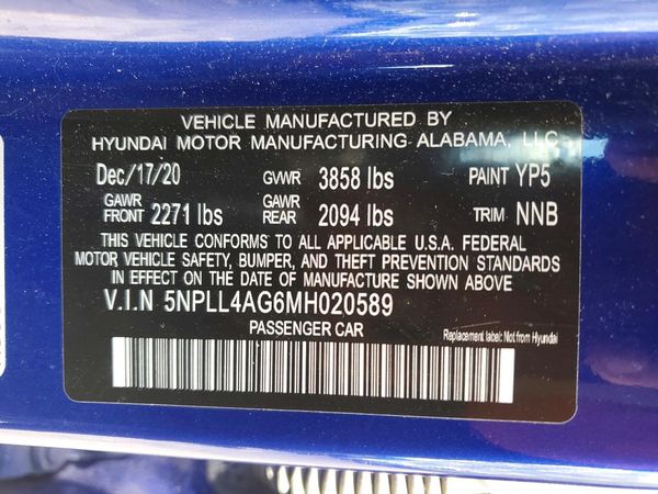 2021 HYUNDAI ELANTRA SE