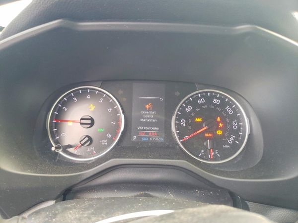2022 TOYOTA RAV4 XLE