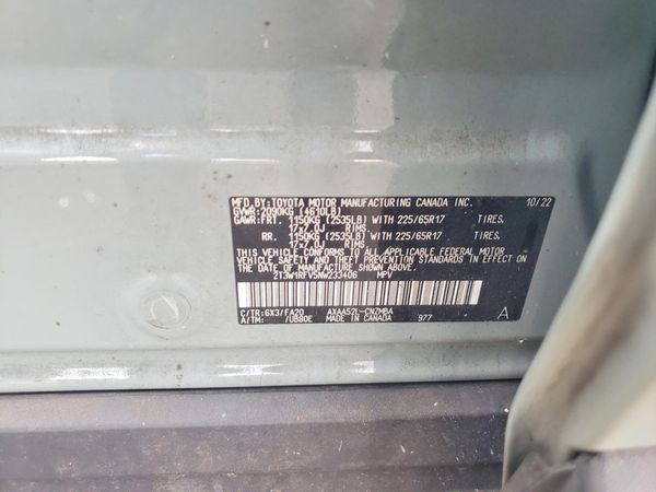 2022 TOYOTA RAV4 XLE