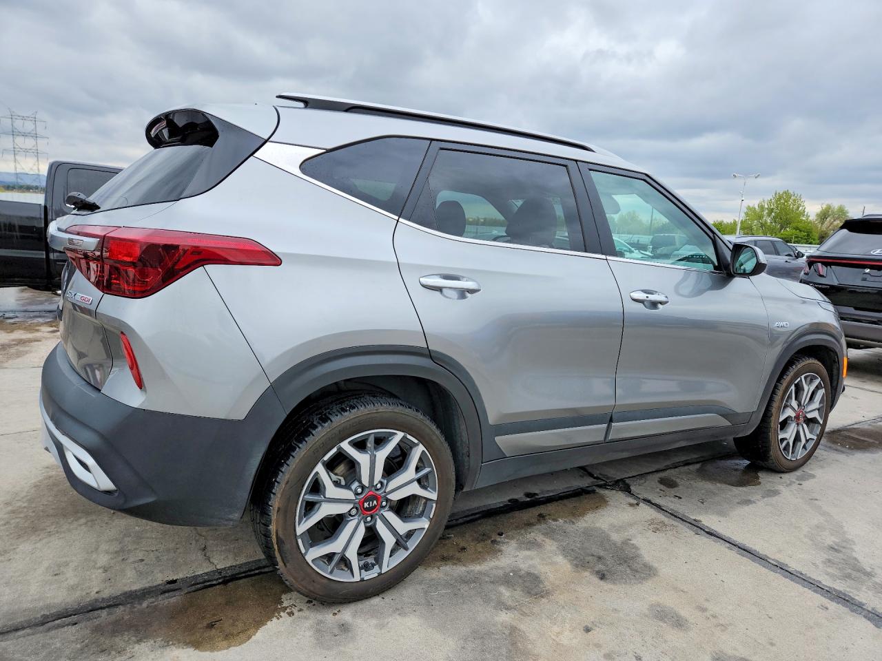 2021 KIA SELTOS SX