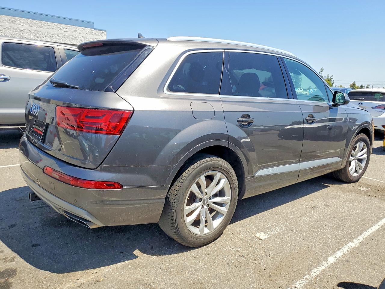 2019 AUDI Q7