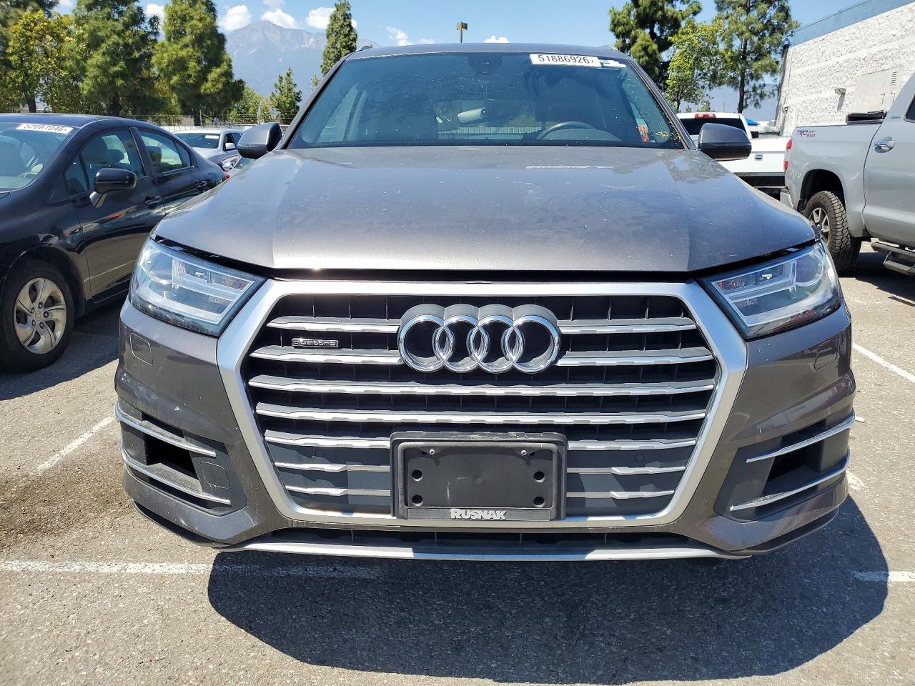 2019 AUDI Q7