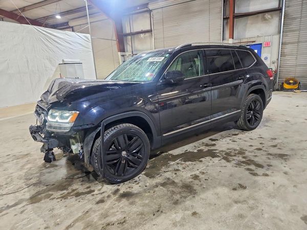 2018 VOLKSWAGEN ATLAS 4Motion SEL Premium — Front 3/4
