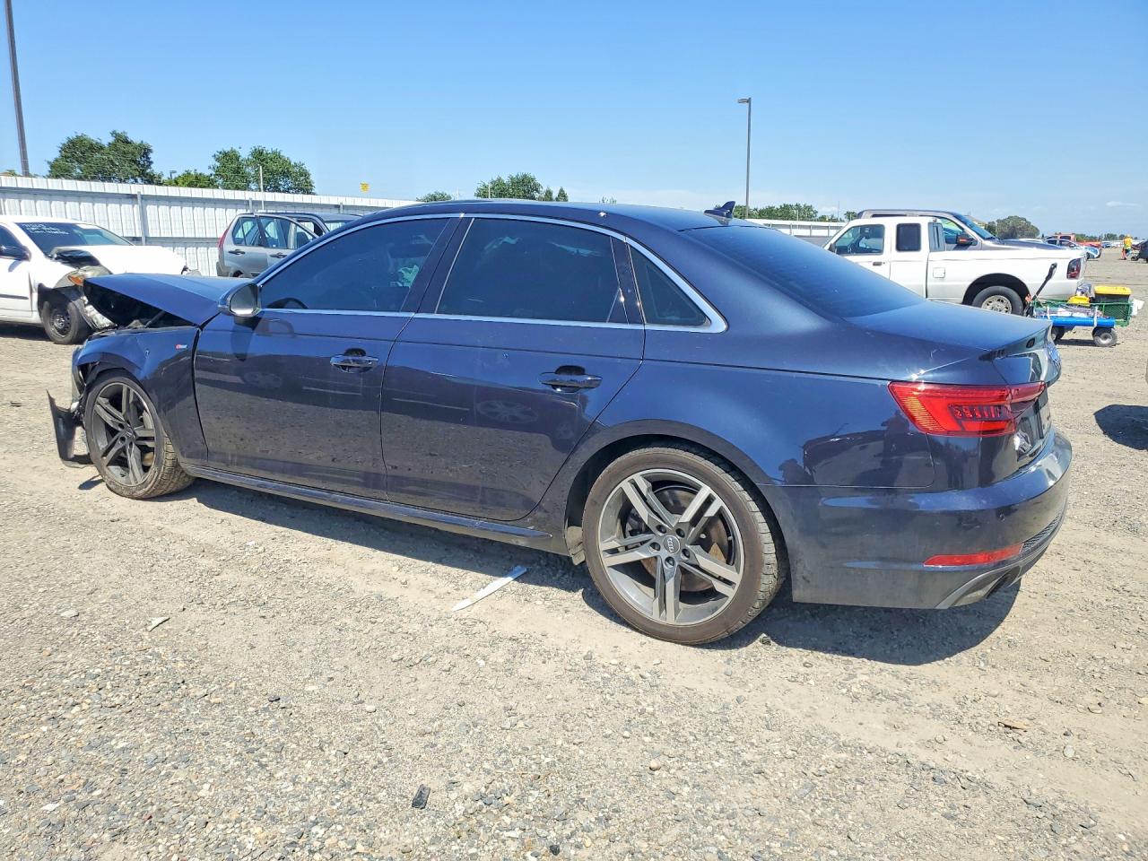 2017 AUDI A4