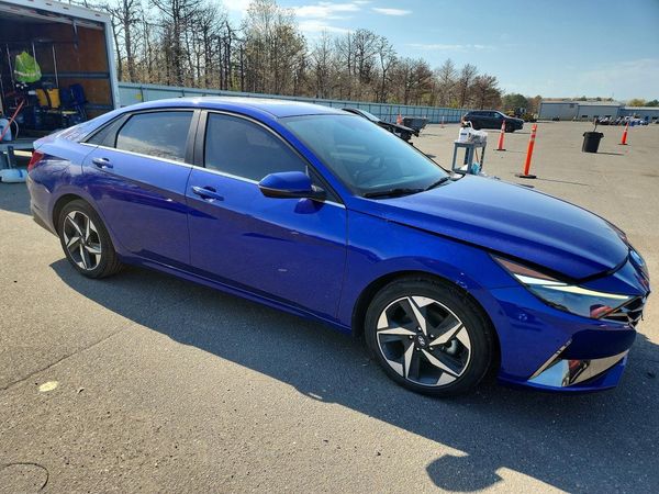 2023 HYUNDAI ELANTRA