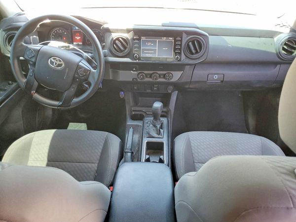 2022 TOYOTA TACOMA SR5