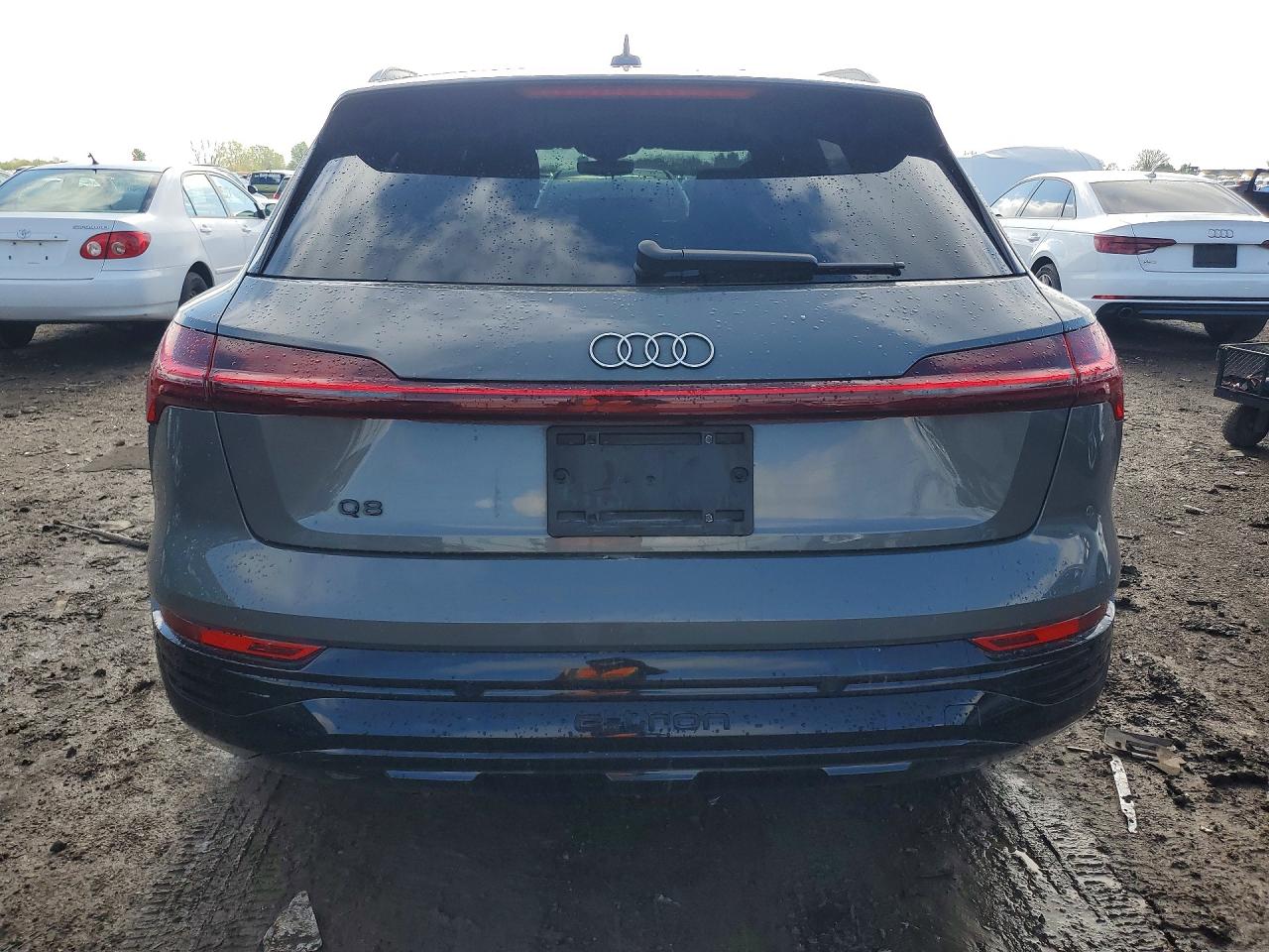 2024 AUDI Q8 E-TRON