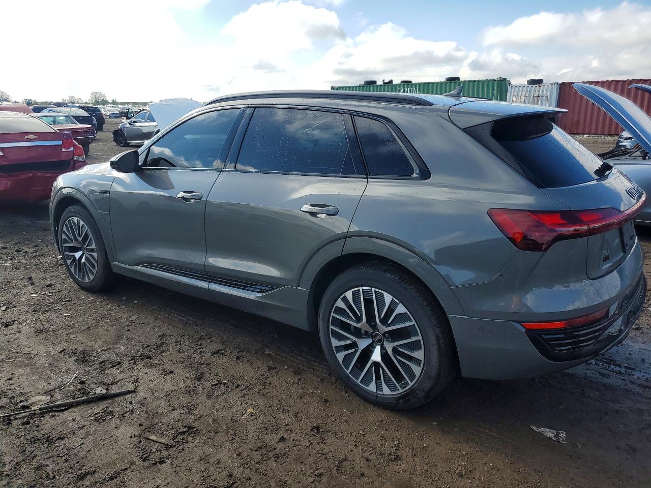 2024 AUDI Q8 E-TRON
