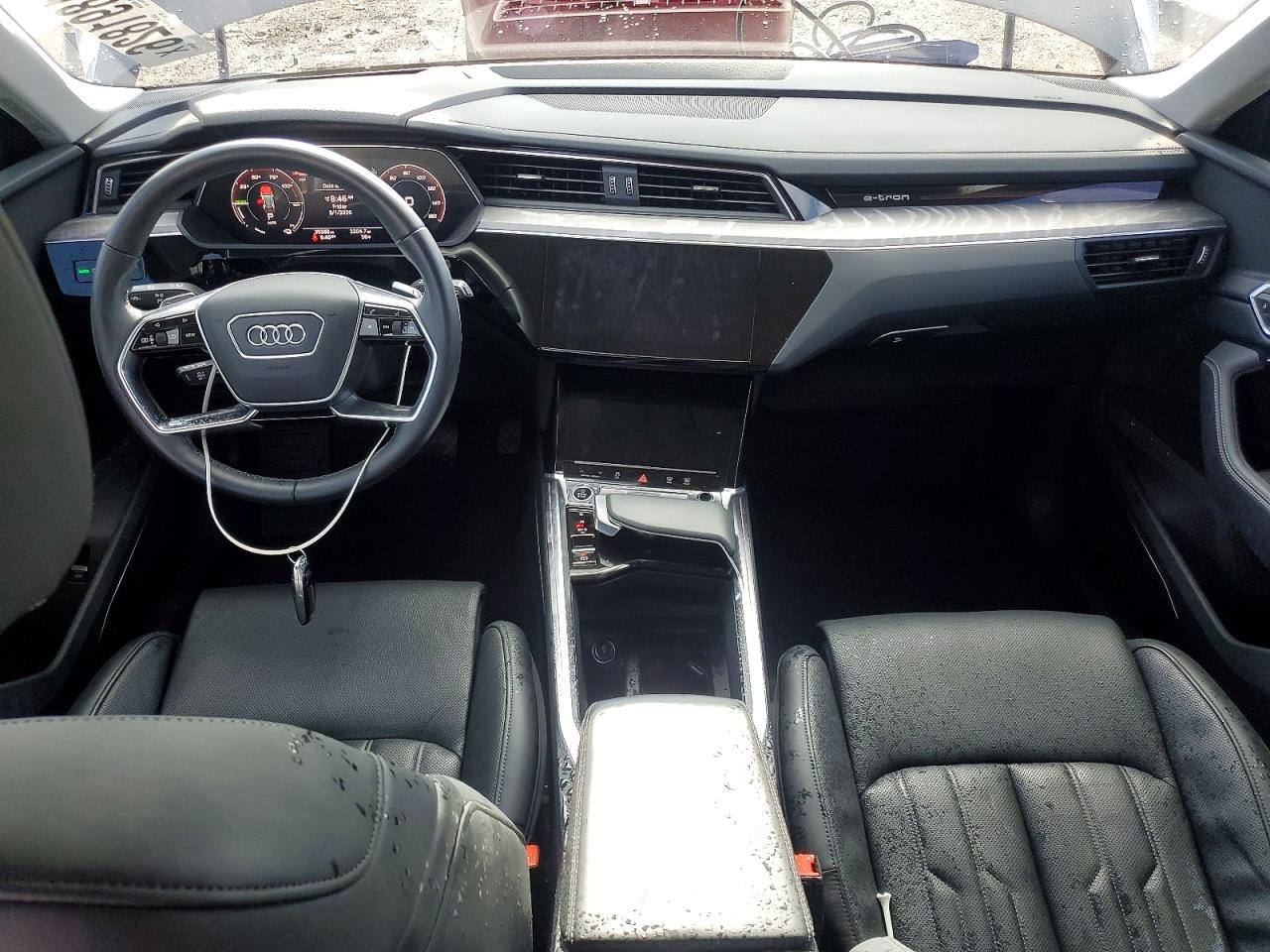 2024 AUDI Q8 E-TRON