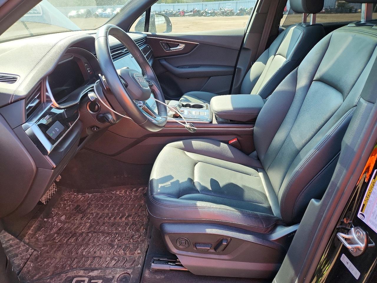 2023 AUDI Q7