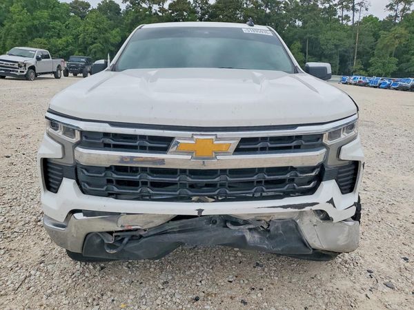 2024 CHEVROLET SILVERADO LT