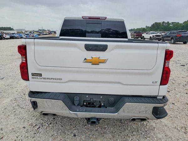 2024 CHEVROLET SILVERADO LT