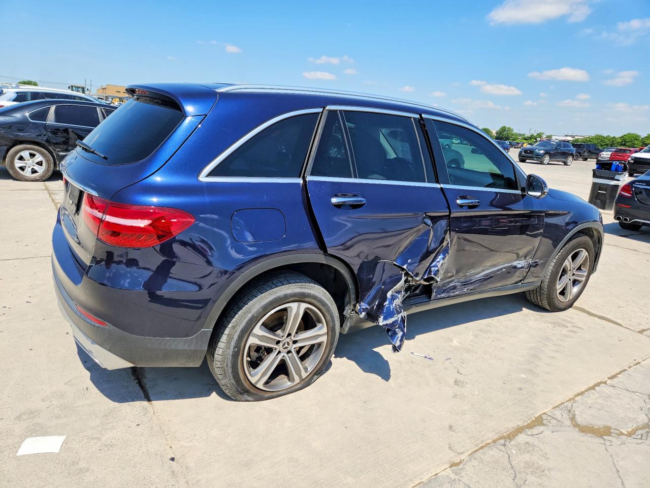 2019 MERCEDES-BENZ GLC GLC300