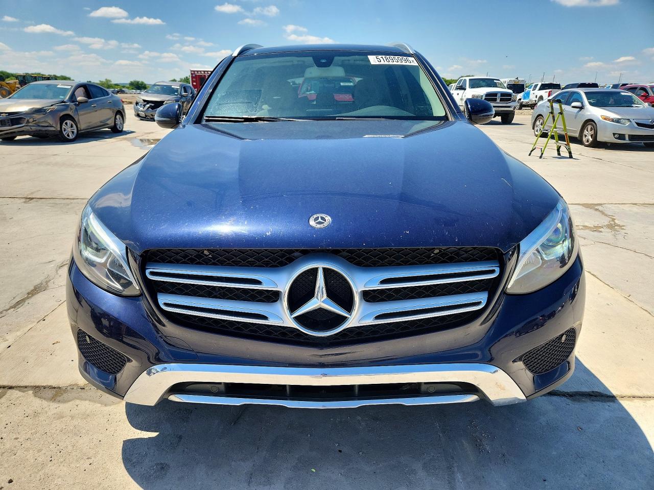 2019 MERCEDES-BENZ GLC GLC300