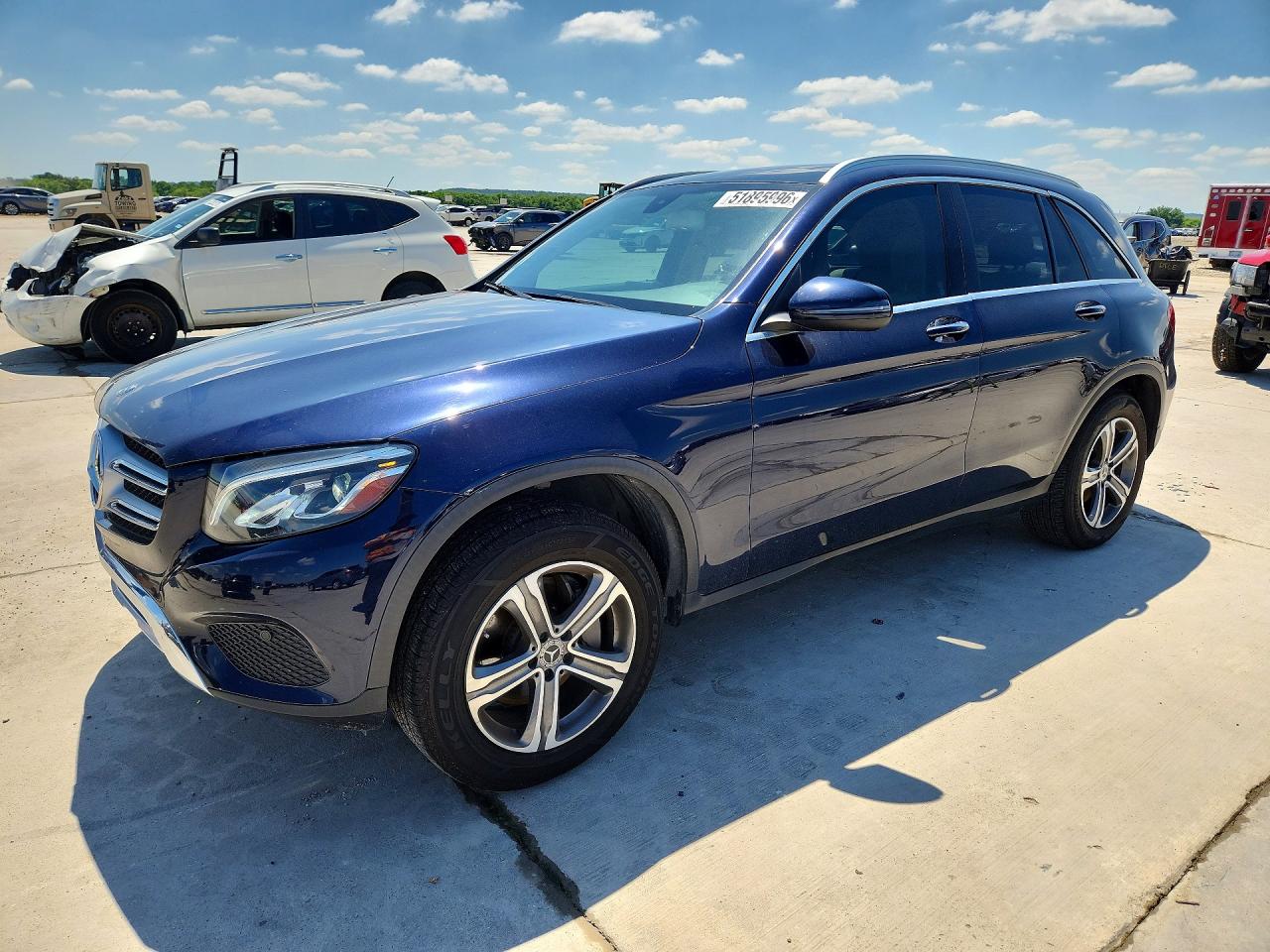 2019 MERCEDES-BENZ GLC GLC300