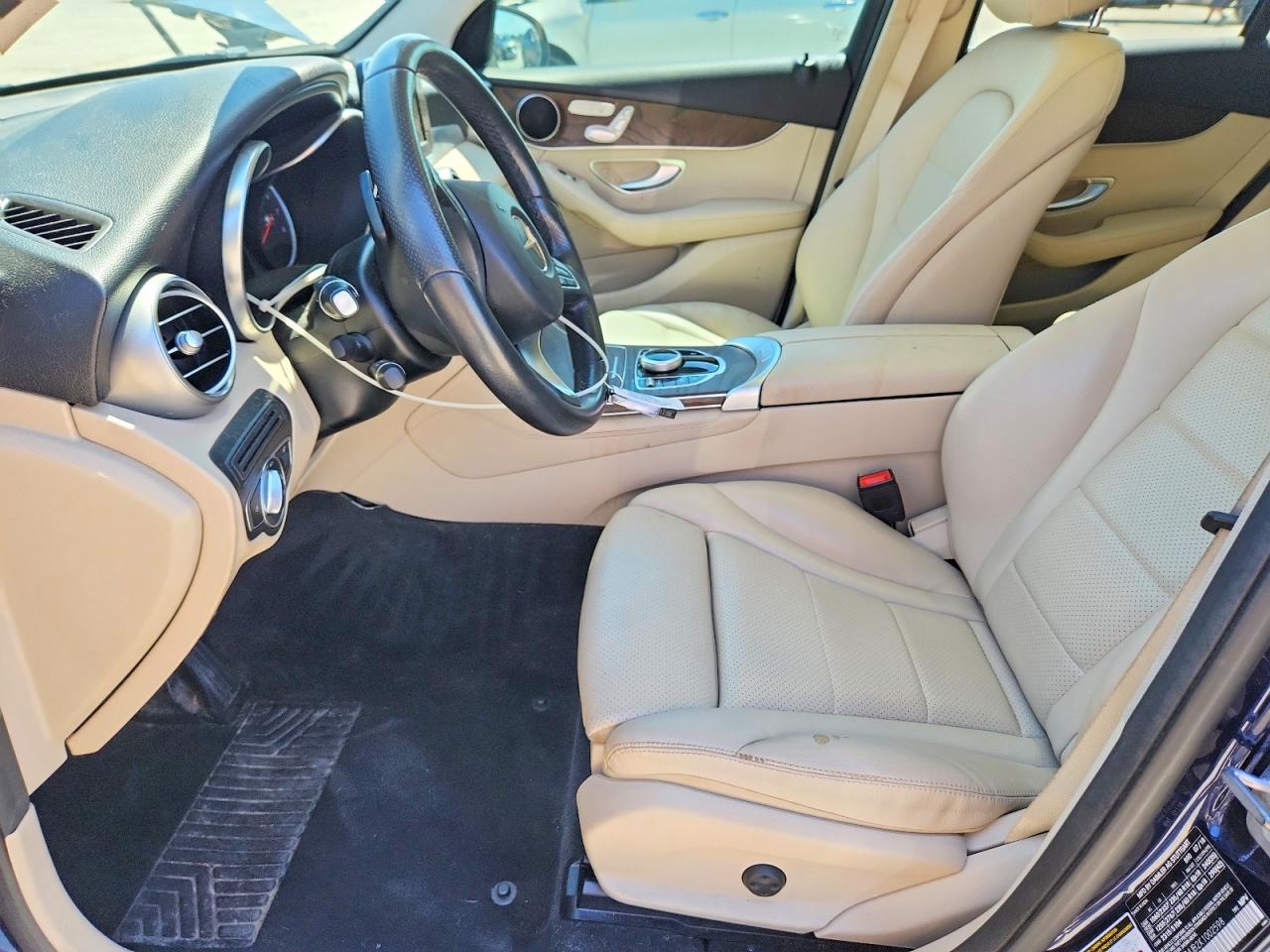 2019 MERCEDES-BENZ GLC GLC300