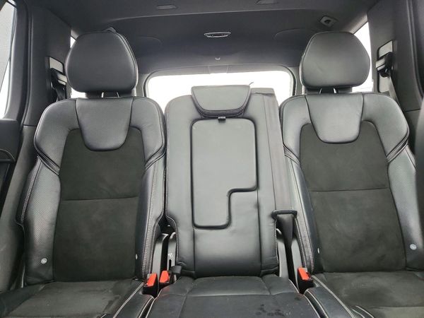 2019 VOLVO XC90 R-Design — SUVN