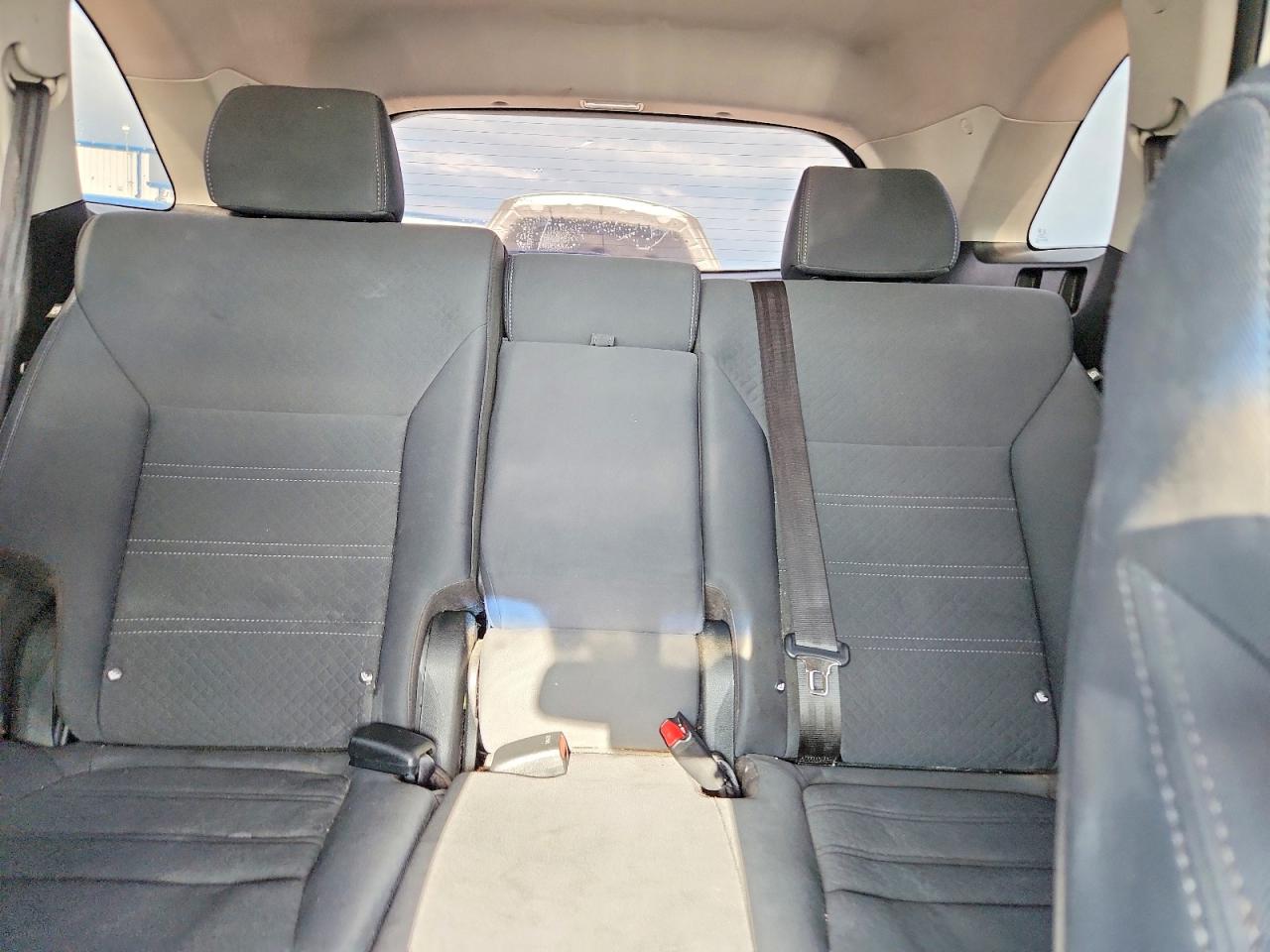 2018 KIA SORENTO L, LX