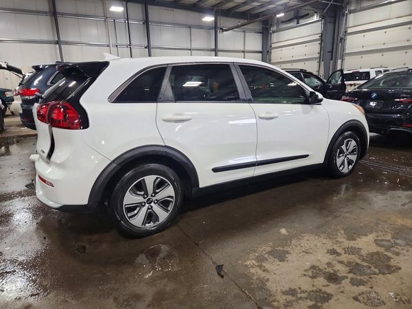 2019 KIA NIRO
