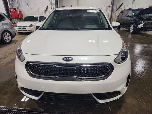 2019 KIA NIRO