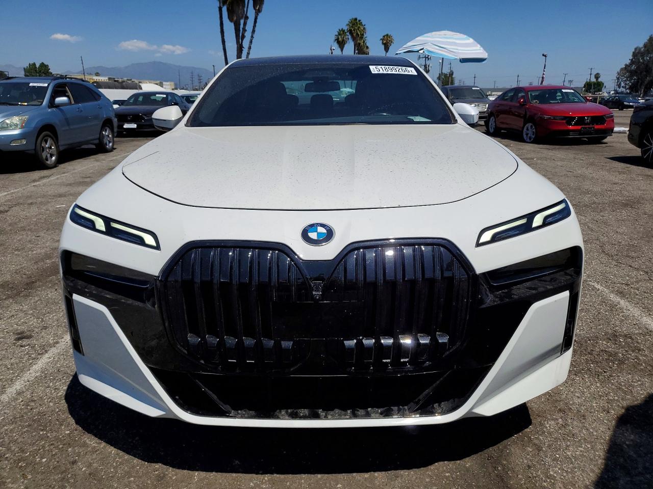 2023 BMW 740
