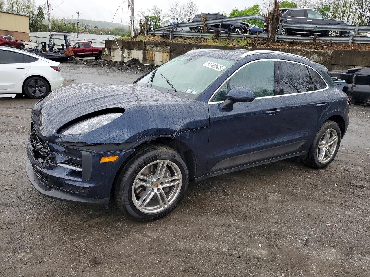 2021 PORSCHE MACAN Base
