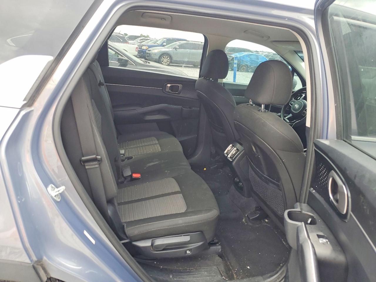 2021 KIA SORENTO LX
