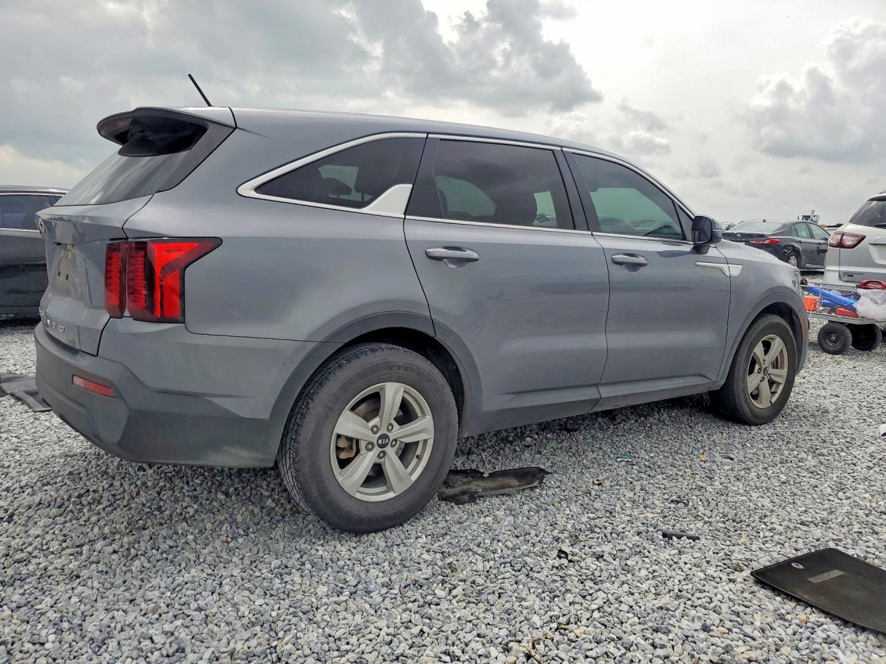 2021 KIA SORENTO LX