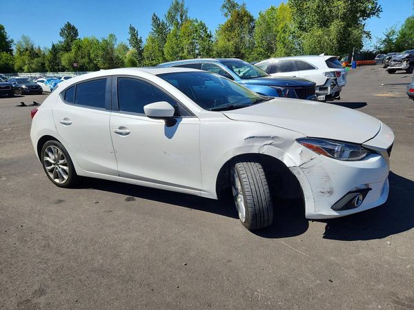 2016 MAZDA 3