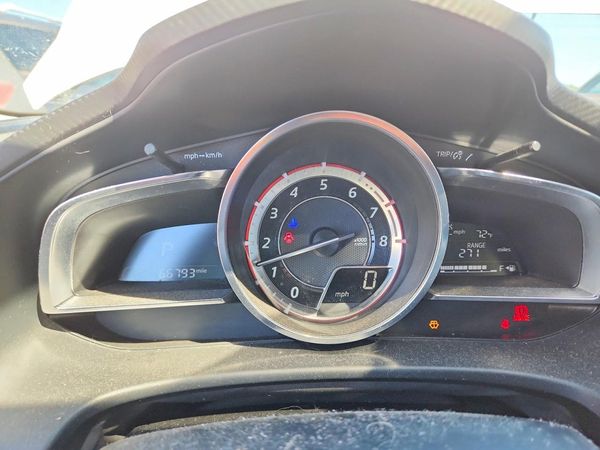 2016 MAZDA 3