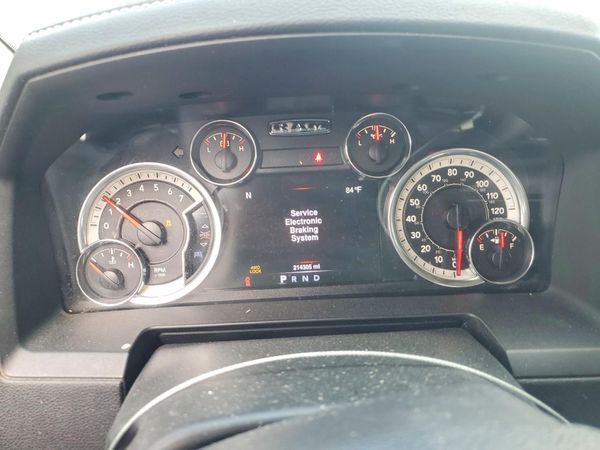 2016 RAM 1500 Laramie