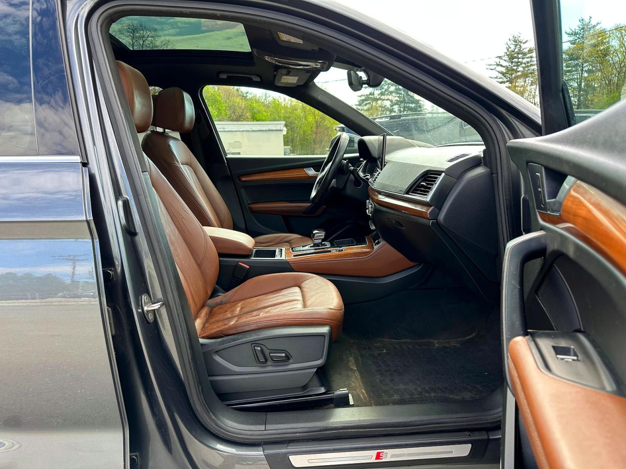 2022 AUDI Q5