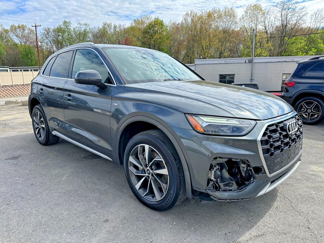 2022 AUDI Q5