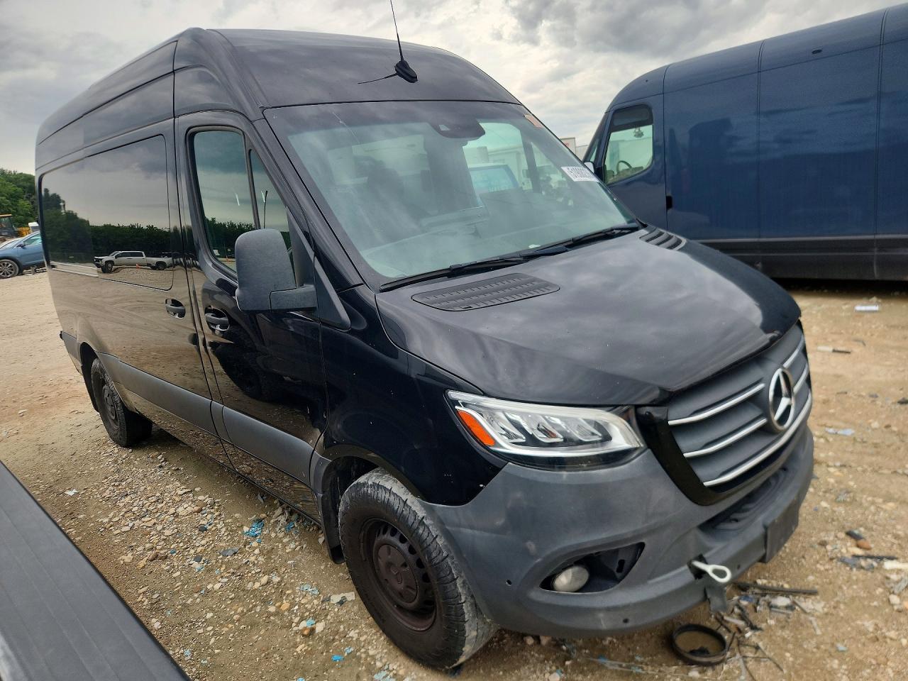 2023 MERCEDES-BENZ SPRINTER C 907 (VS30)