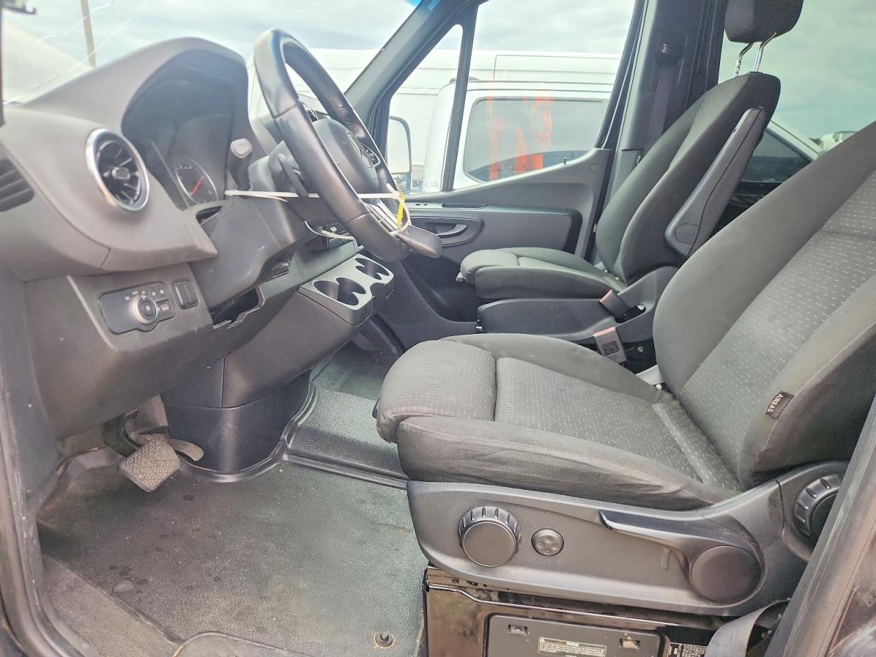 2023 MERCEDES-BENZ SPRINTER C 907 (VS30)