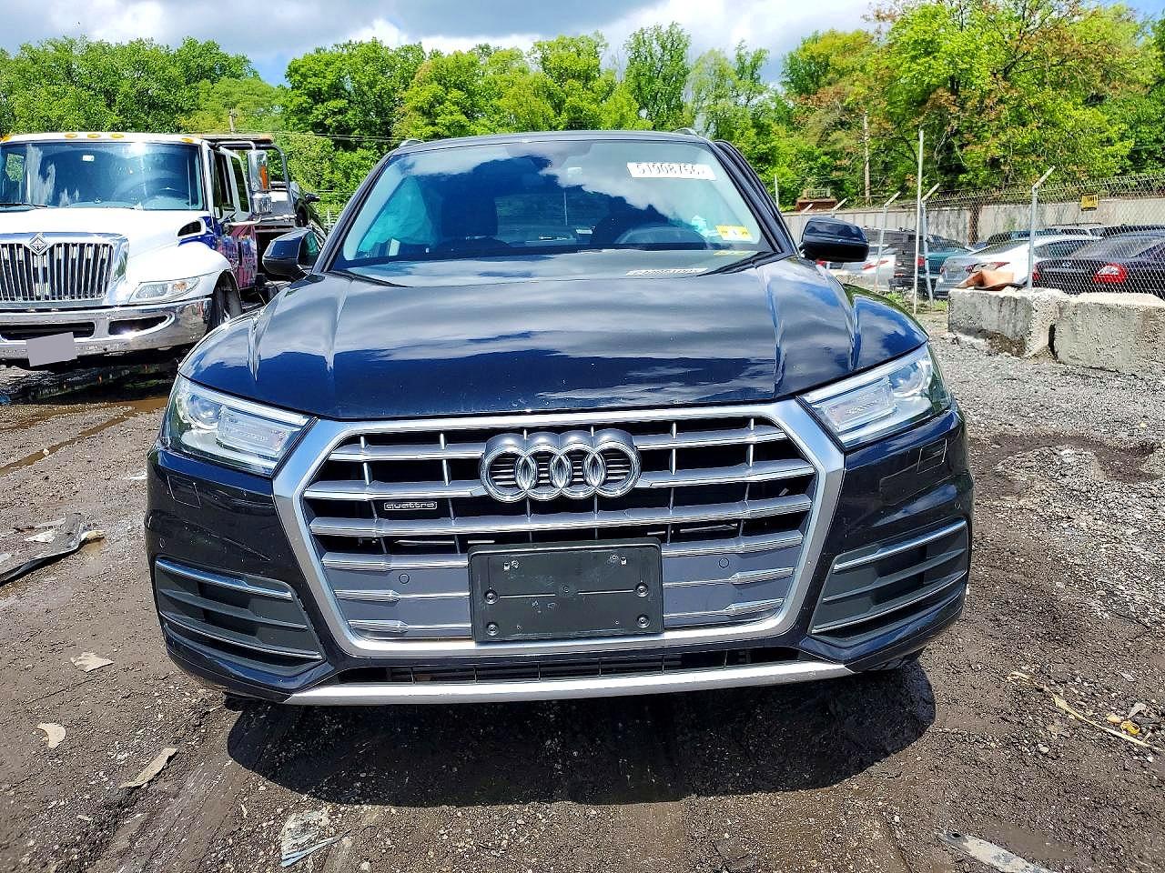 2020 AUDI Q5