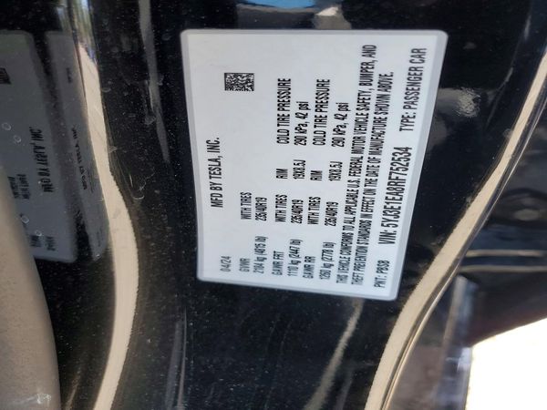2024 TESLA MODEL 3