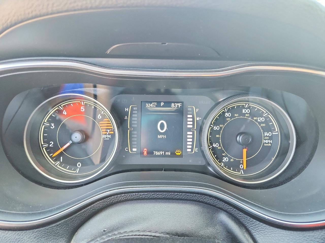 2021 JEEP CHEROKEE LATITUDE PLUS 4X4