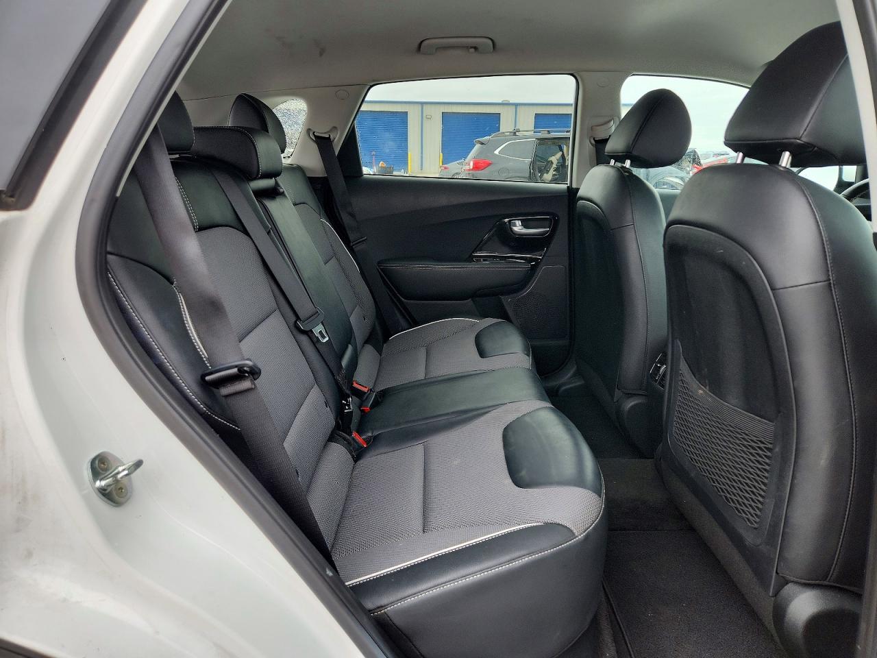 2021 KIA NIRO EX