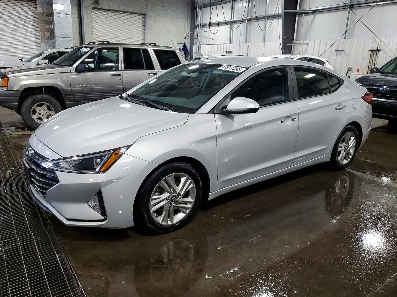 2019 HYUNDAI ELANTRA — Front 3/4