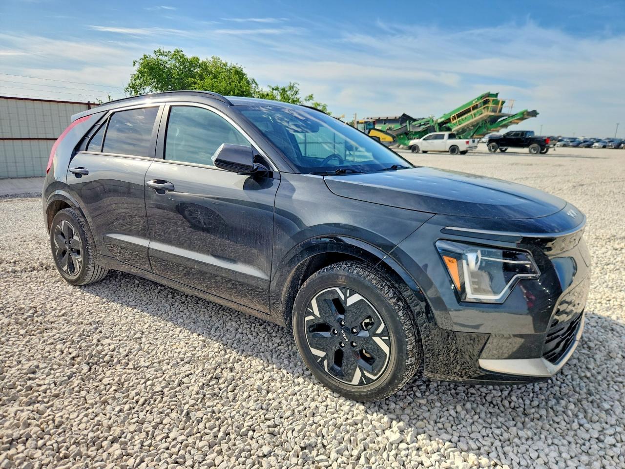 2023 KIA NIRO Wind